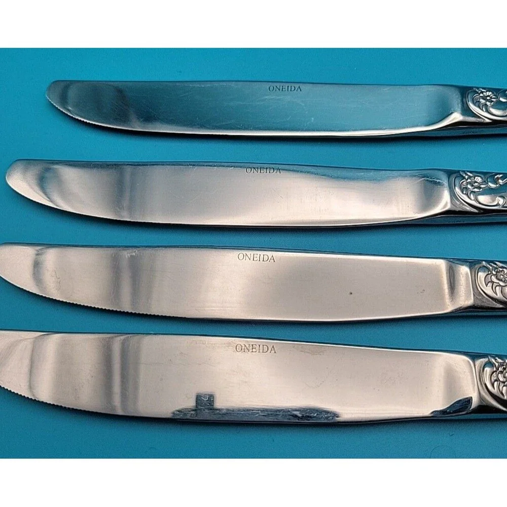 Oneida AZALEA 4 Dinner Knives Stainless Replacements